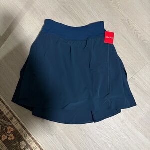 Spanx NWT Get Moving Skort
